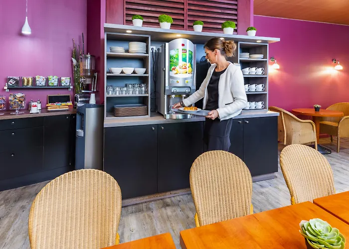 Teneo Apparthotel Bordeaux - Gare Saint Jean